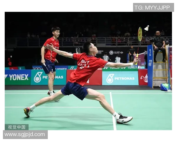 广州羽毛球队在世界杯预选赛中的默契配合与战术分析 广州羽毛球队在世界杯预选赛中的默契配合与战术分析