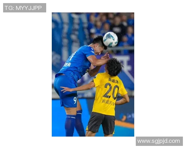 南京足球队在最新足球状态排行榜中荣登第七名展现出强劲实力与潜力 南京足球队在最新足球状态排行榜中荣登第七名展现出强劲实力与潜力